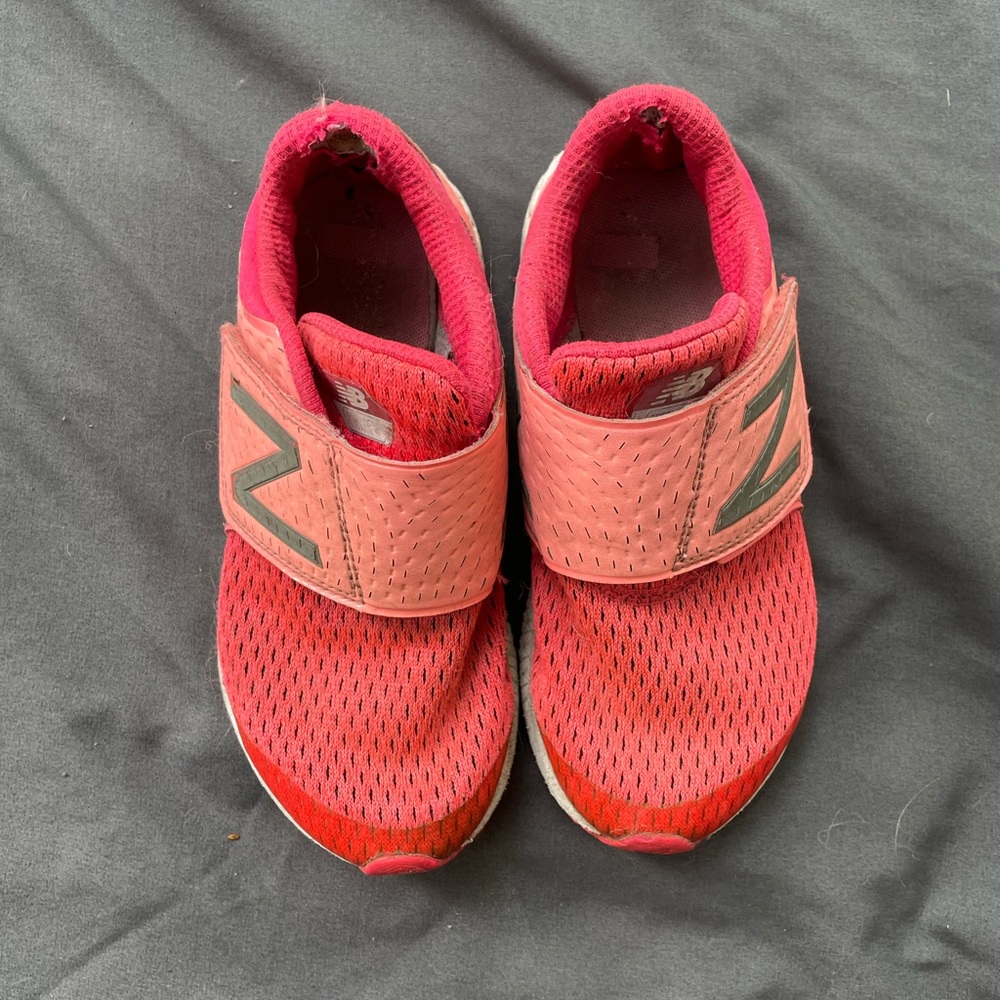 New Balance size 1 running shoes in hot pink